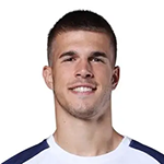 Luka Vuskovic drakt